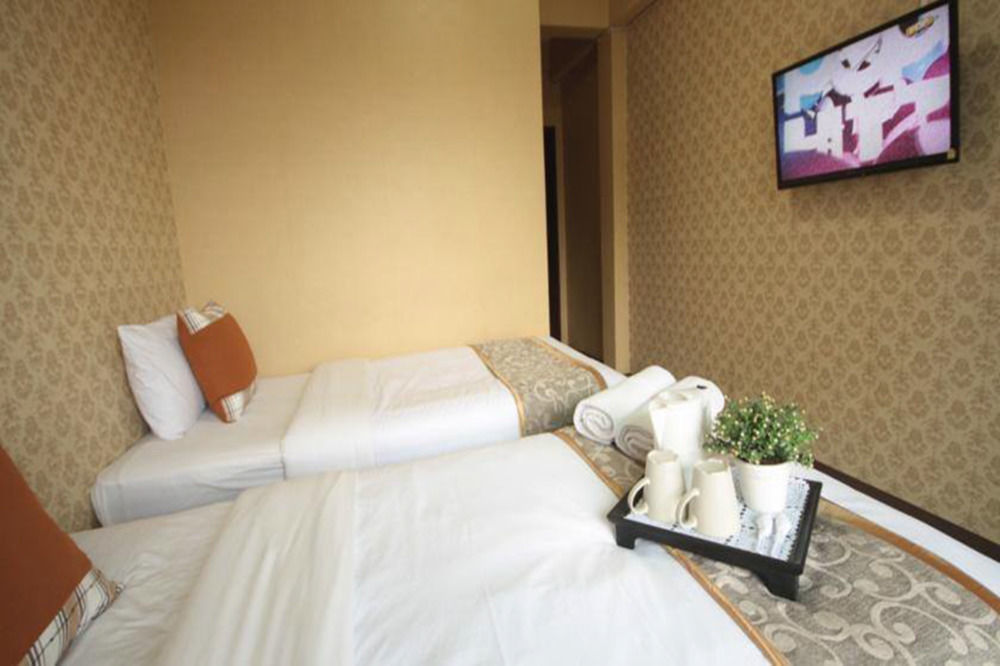 Thana Guesthouse Chiang Mai Zewnętrze zdjęcie