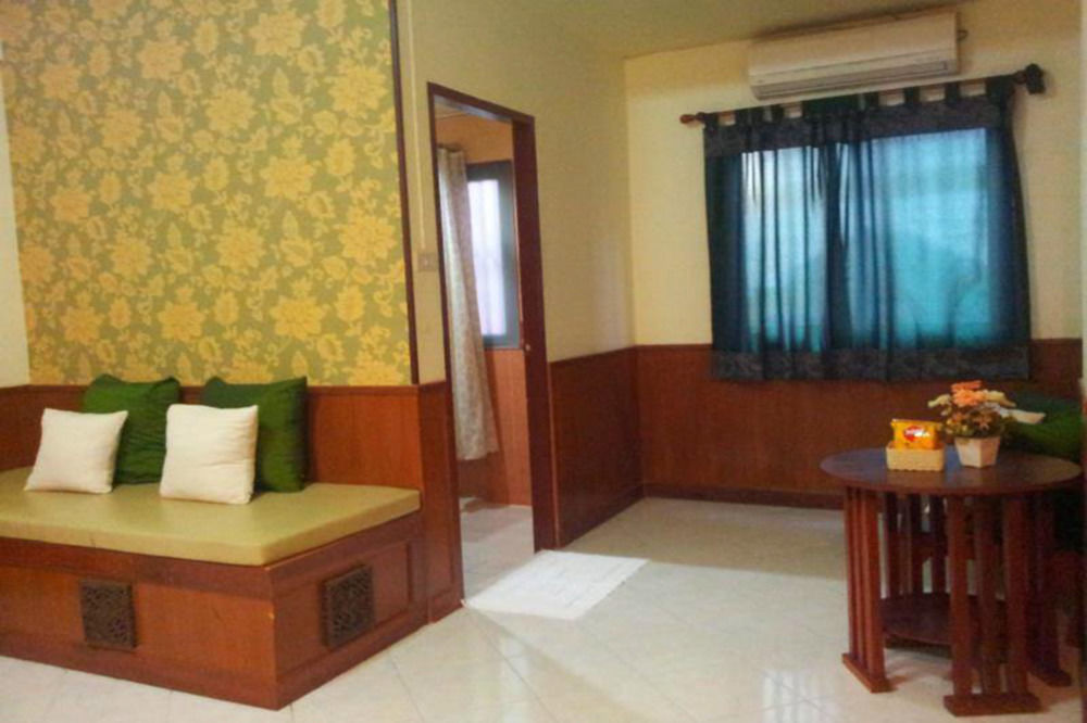 Thana Guesthouse Chiang Mai Zewnętrze zdjęcie
