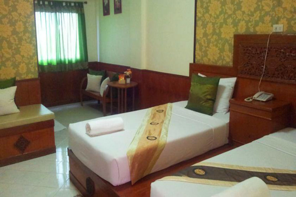 Thana Guesthouse Chiang Mai Zewnętrze zdjęcie