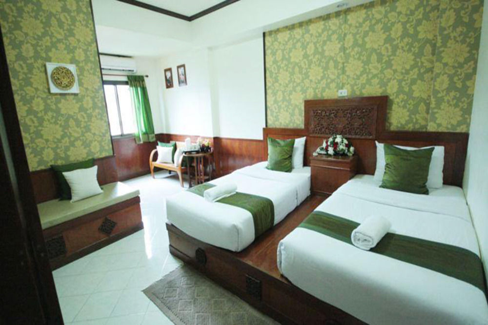 Thana Guesthouse Chiang Mai Zewnętrze zdjęcie