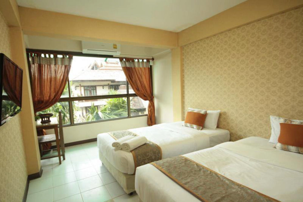 Thana Guesthouse Chiang Mai Zewnętrze zdjęcie