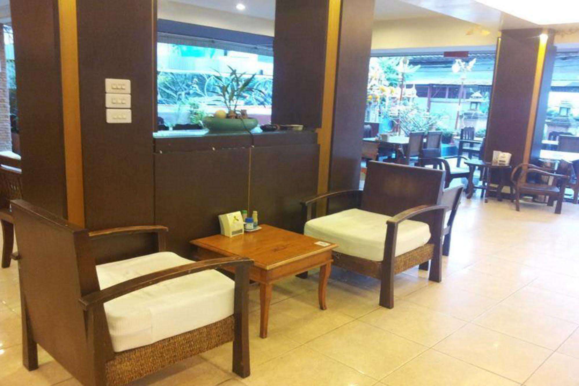 Thana Guesthouse Chiang Mai Zewnętrze zdjęcie