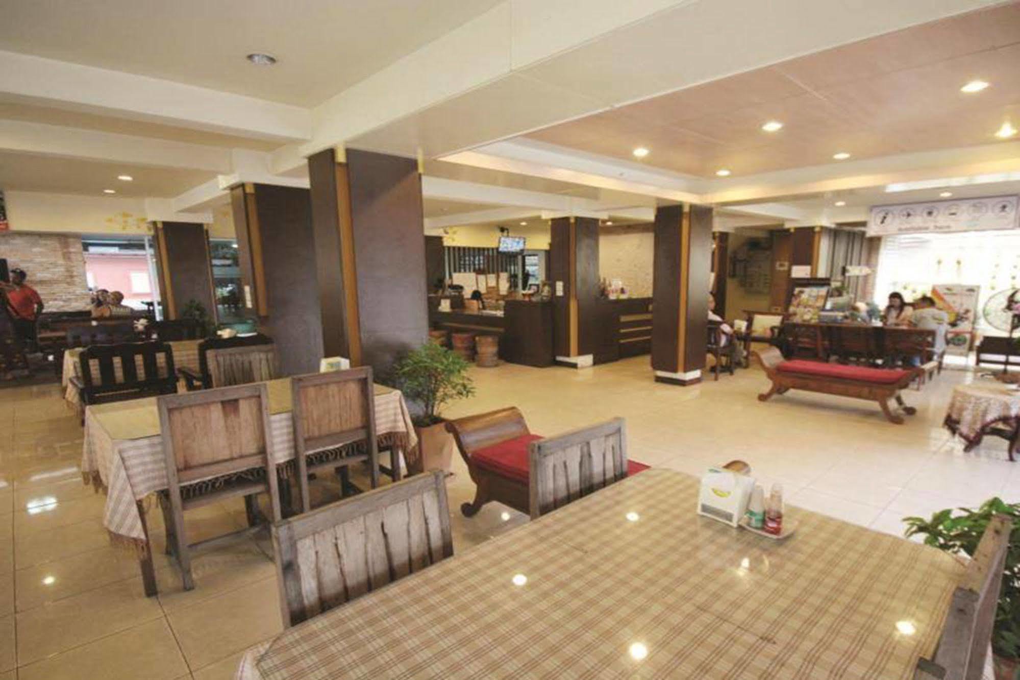 Thana Guesthouse Chiang Mai Zewnętrze zdjęcie